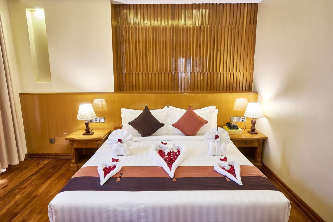 Hotel Apex Mandalay Eksteriør billede